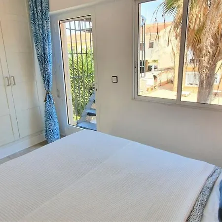 Przytulny 100m Od Plazy Apartment Torrevieja