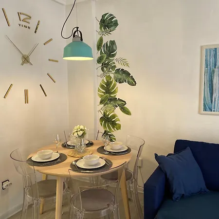 Przytulny 100m Od Plazy Apartment Torrevieja