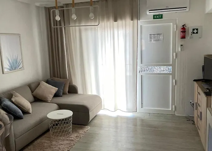 Przytulny 100m Od Plazy 公寓 托雷维耶哈